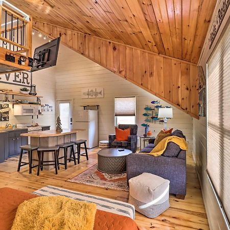 Pet-Friendly Studio With Loft And Mountain Views! Zewnętrze zdjęcie