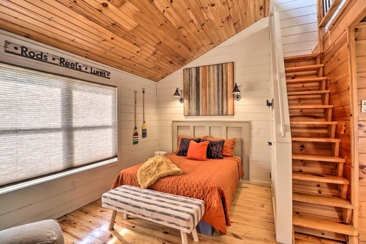 Pet-Friendly Studio With Loft And Mountain Views! Zewnętrze zdjęcie