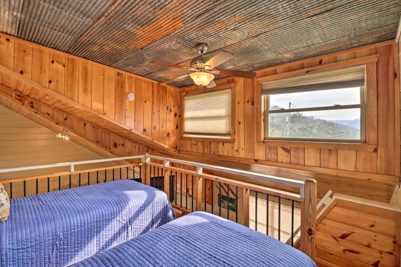 Pet-Friendly Studio With Loft And Mountain Views! Zewnętrze zdjęcie
